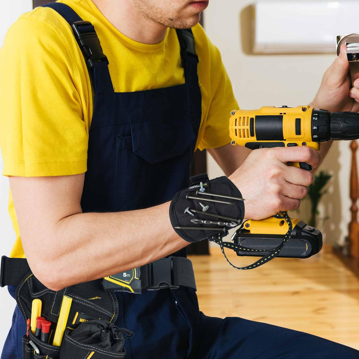 3-in-1 Drill Holster with Magnetic Wristband F671