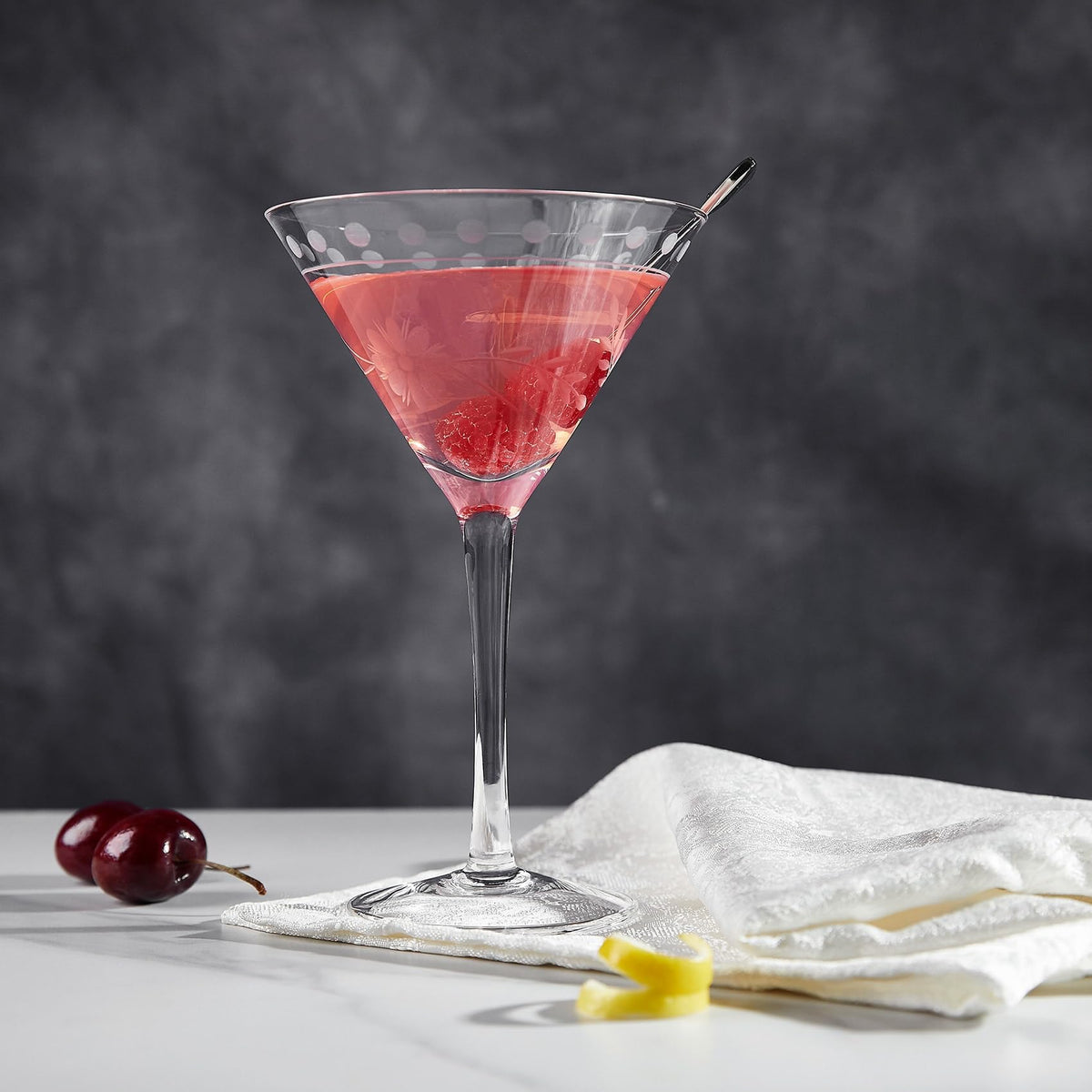 9.6 oz Martini Glasses Set of 4 H774143