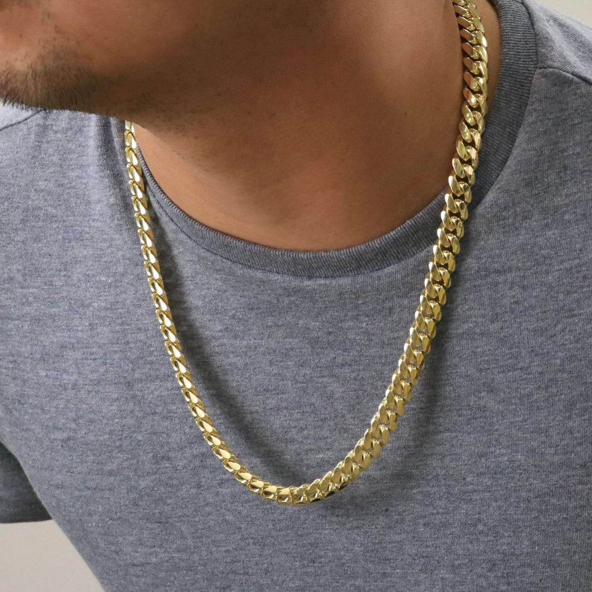 10k Yellow Gold Cuban Link Chain Necklace U47220