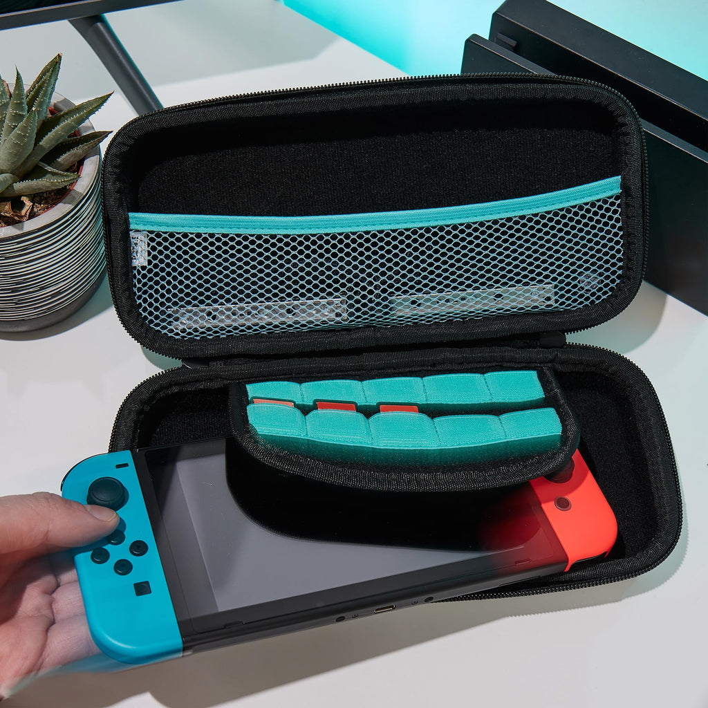 Hard Shell Travel Case for Nintendo Switch and OLED Model G983